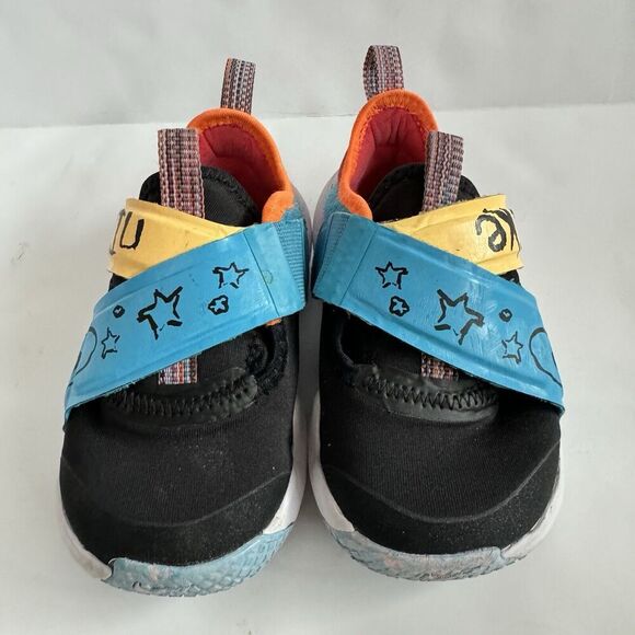 Nike Flex Advance Kids SE TD Doodles Flyease Sz 6c Toddler DZ2801-001 - Picture 2 of 12